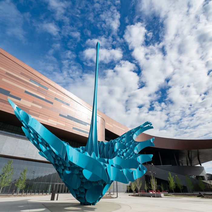 bmo_centre_sculpture